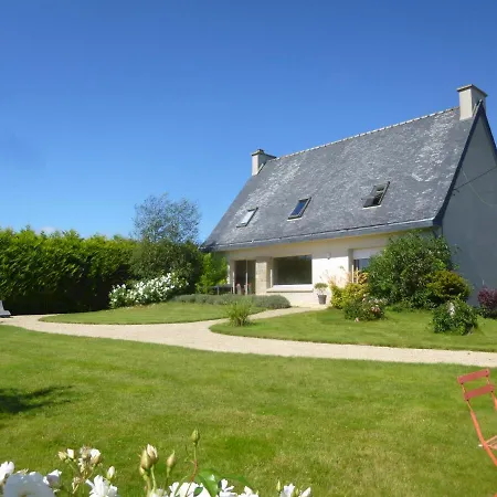 Chambres A La Ferme Keramis * Plougar